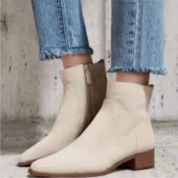 Cole Haan Shoes - Cole Haan Light Beige Suede Ankle Boots Size 9.5